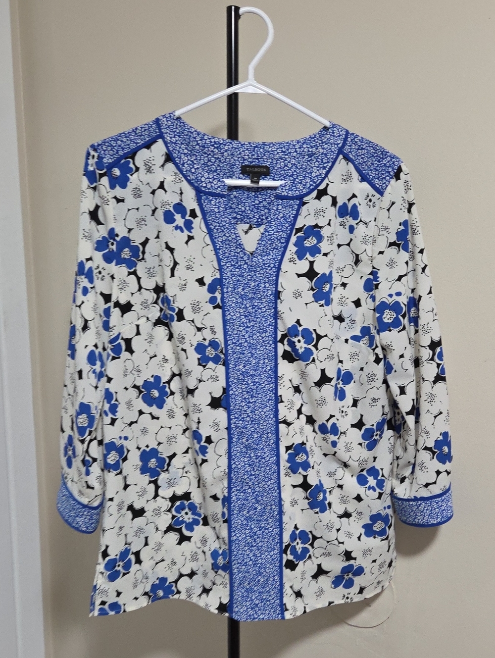 Talbots Blue Black and White Floral Tunic